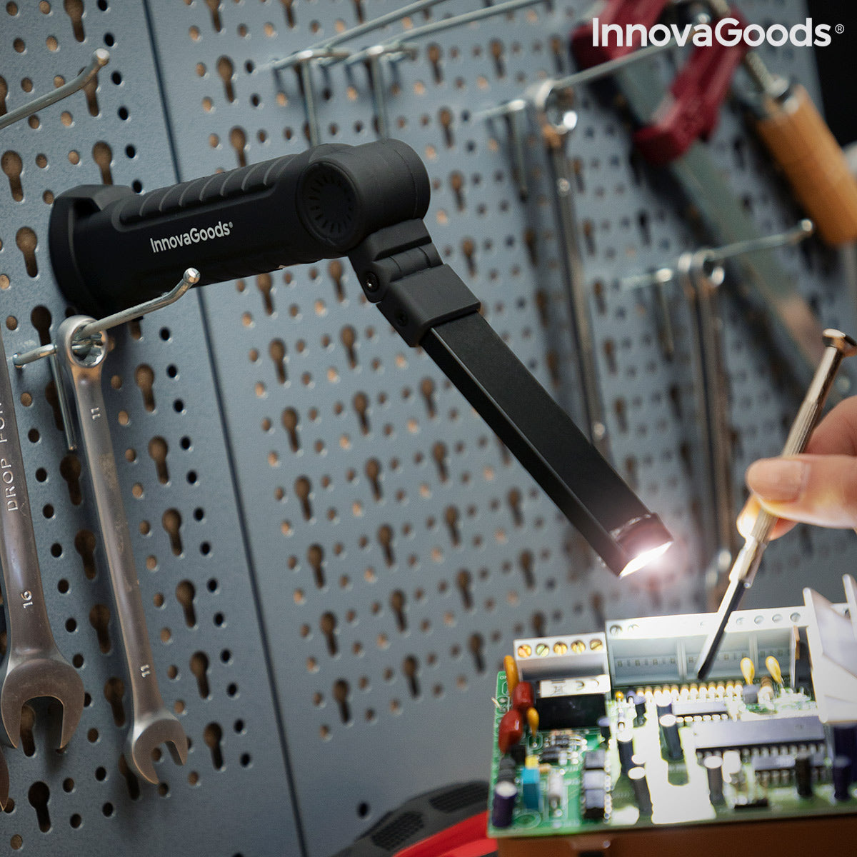 5-In-1 Rechargeable Magnetic LED Torch Litooler InnovaGoods